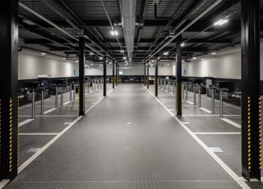 Mercedes-Benz West London | Straightset Project